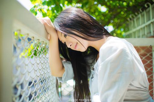 来自用英语怎么说,来自的英文翻译