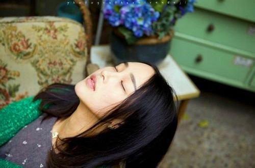 傻大个用英语怎么说,傻大个的英文翻译